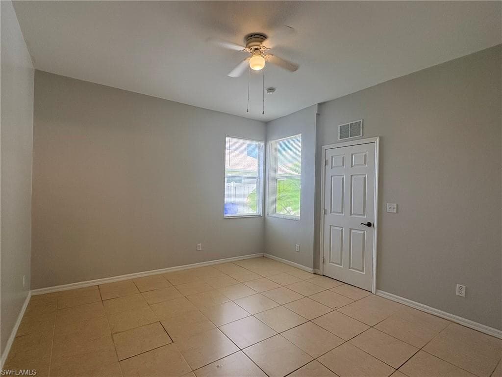 3619 Pine Oak CIR 108-8