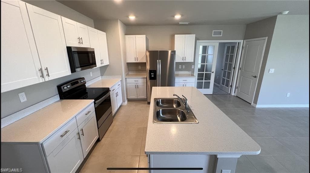 18509 Cronin Sand LN-2