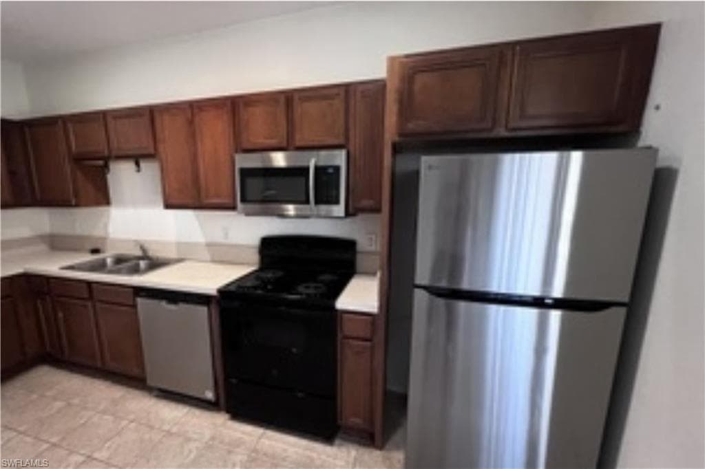 17533 Laurel Grove CT-2