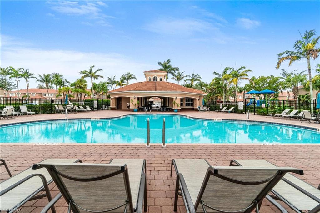 17533 Laurel Grove CT-13