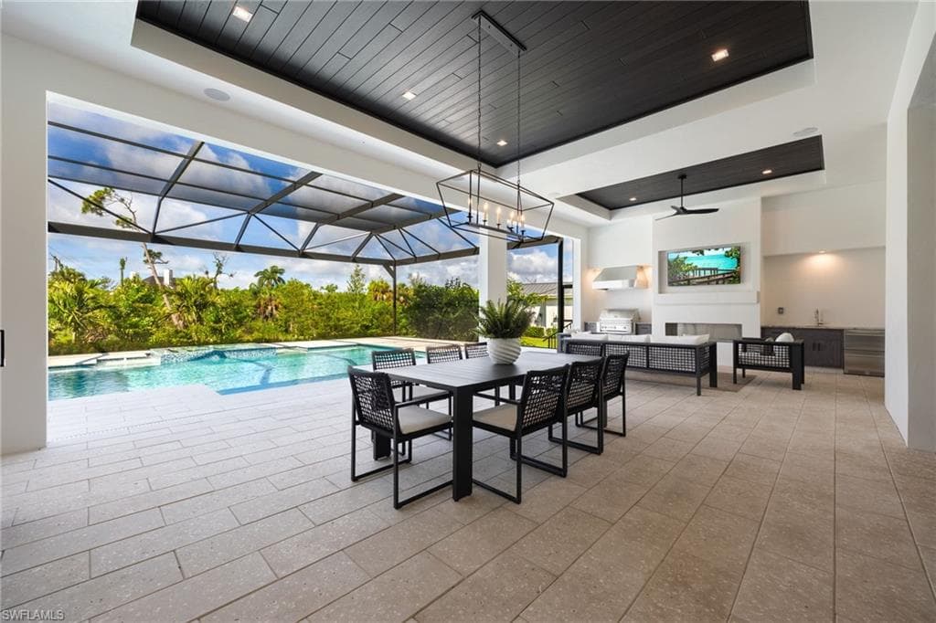 15850 Hampton View CT-41