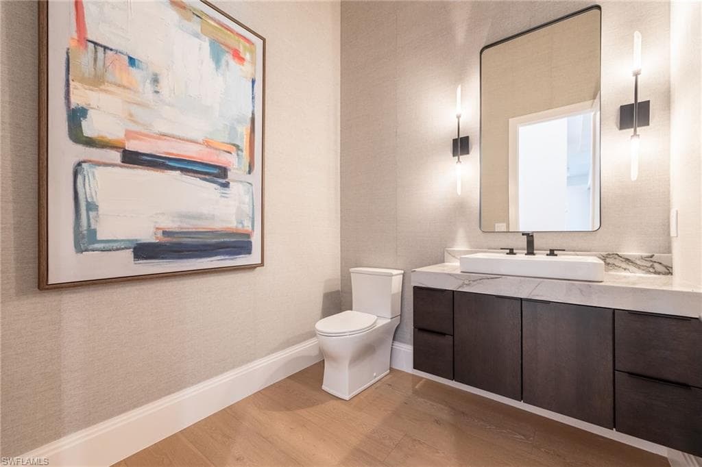 15850 Hampton View CT-31