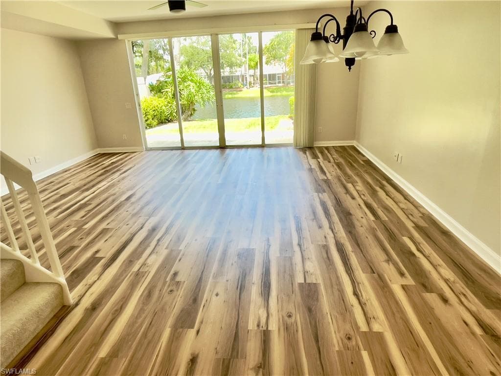5669 Cove CIR-4