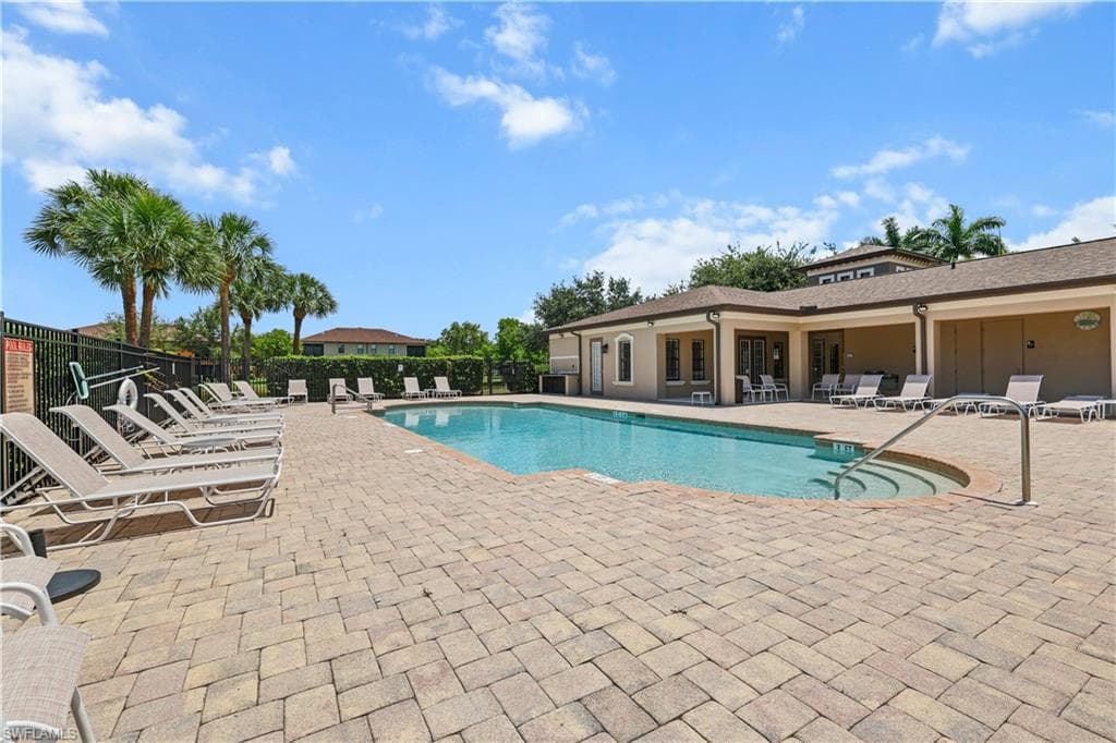 3717 Pino Vista WAY-38