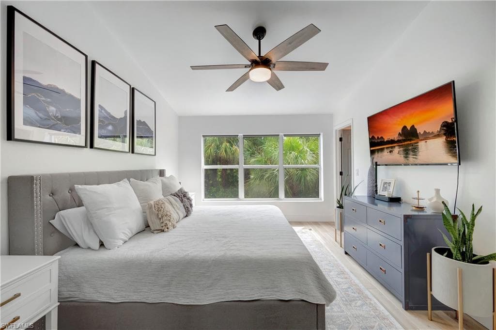 16082 Caldera LN-13