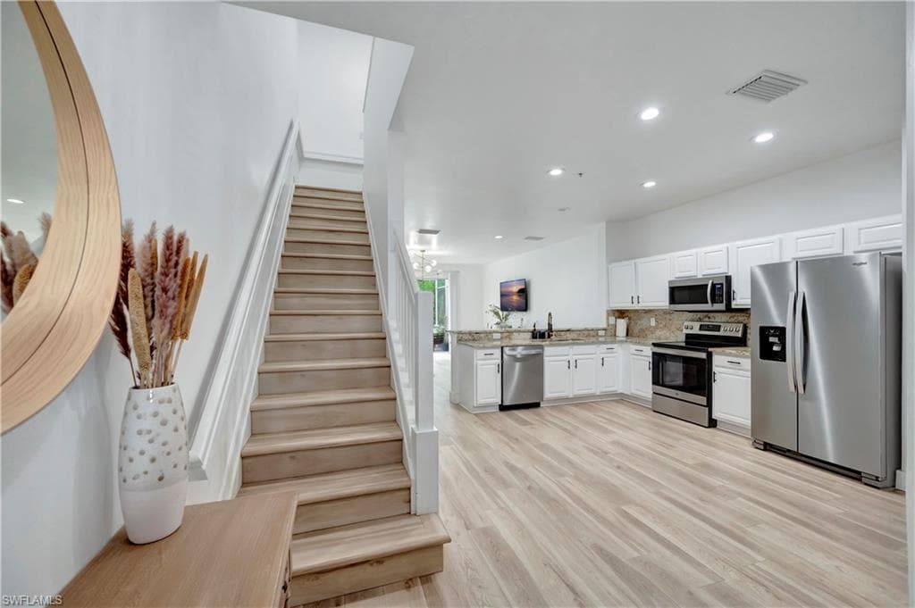 16082 Caldera LN-4