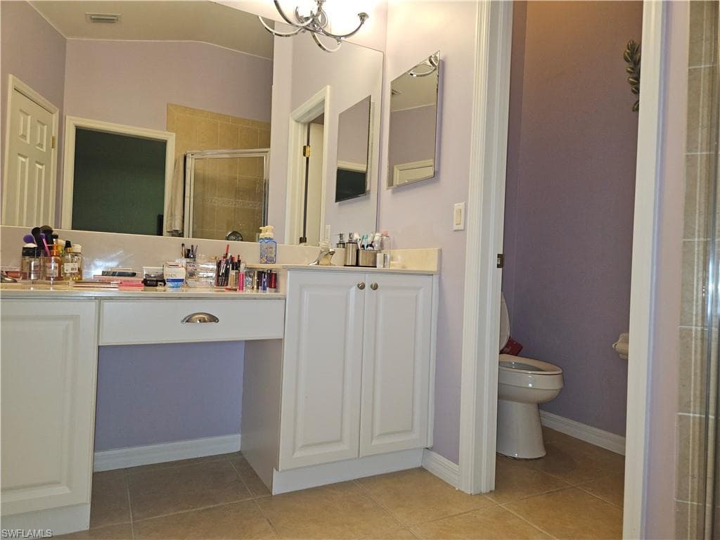 18300 Plumbago CT-23
