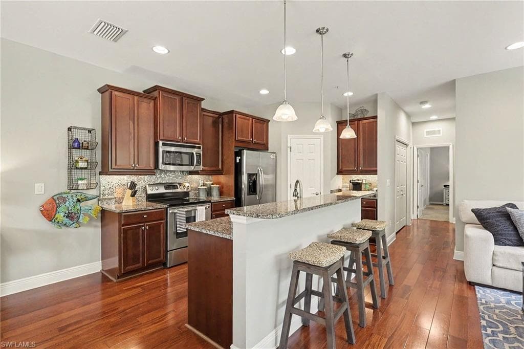 23440 Alamanda DR 201-6