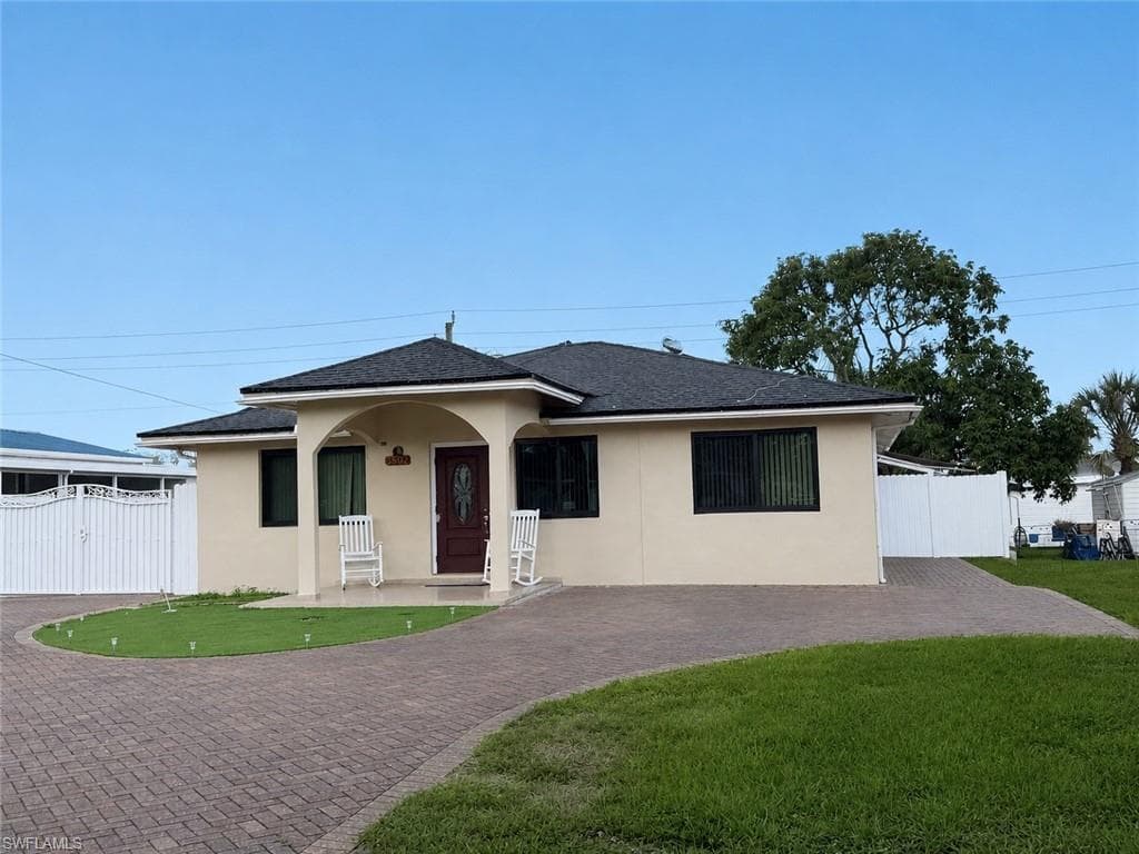 3502 Seminole AVE-1