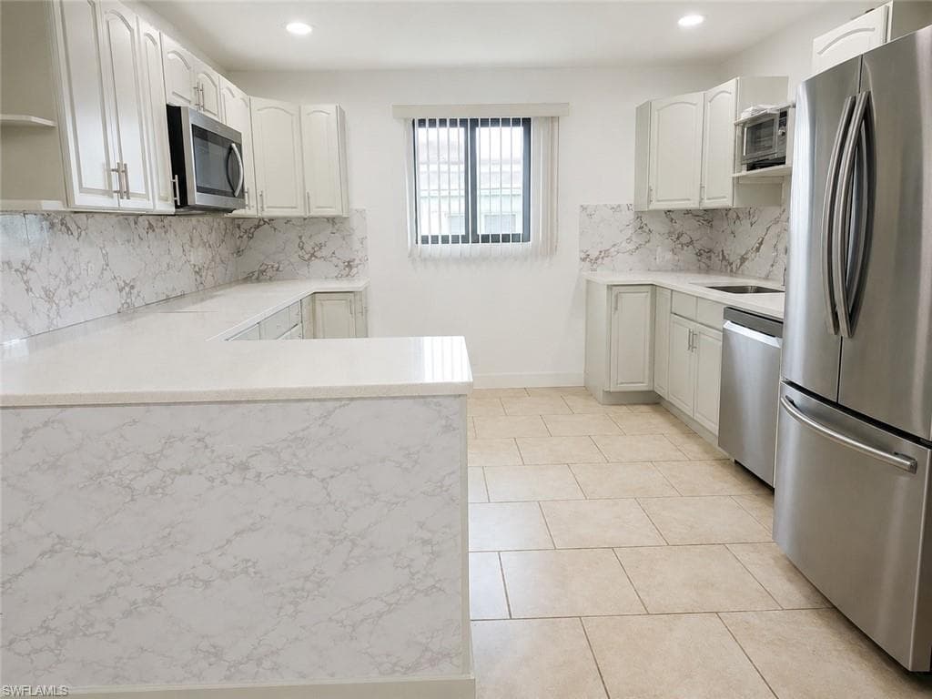 3502 Seminole AVE-4