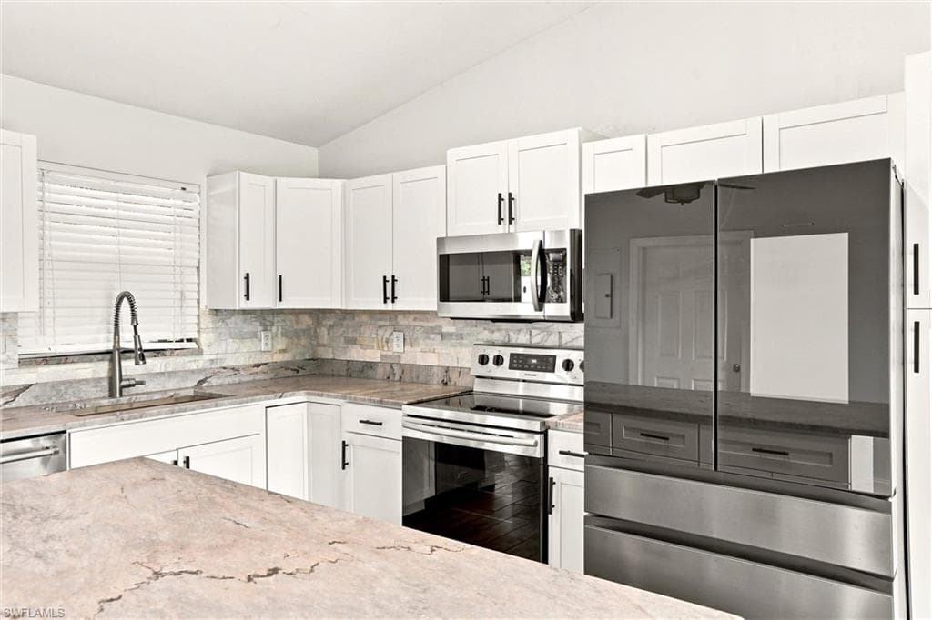 18500 Sarasota RD-14