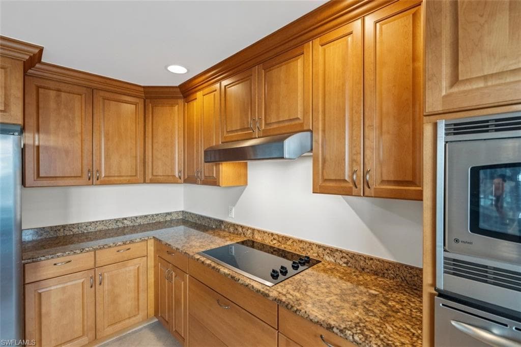 6081 Silver King BLVD 202-9