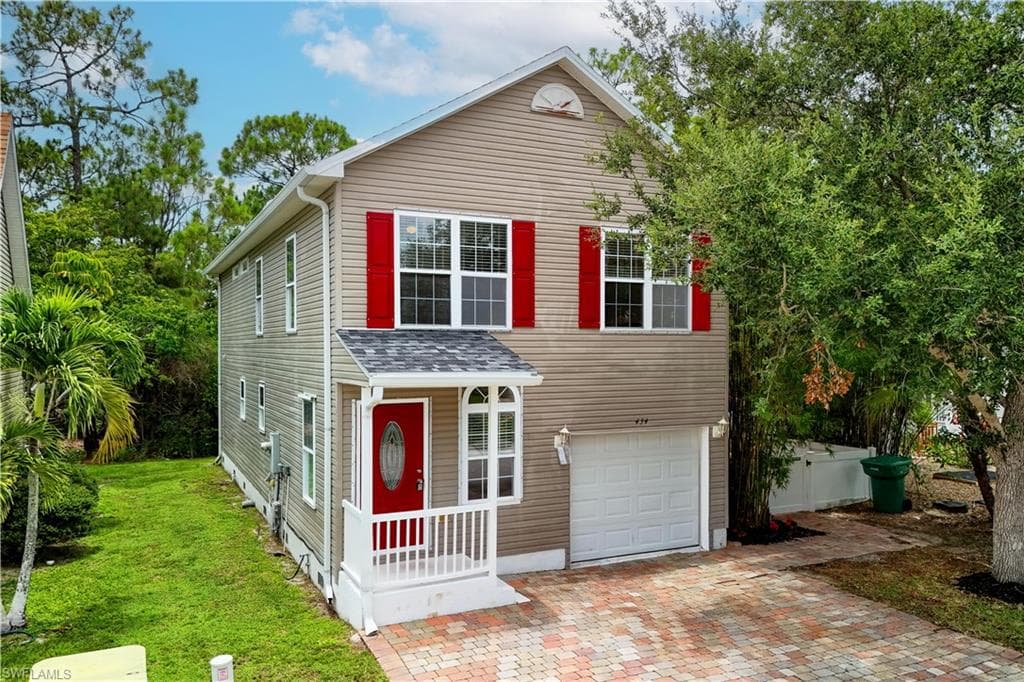434 Leawood CIR-2