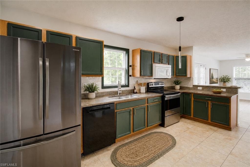 434 Leawood CIR-10