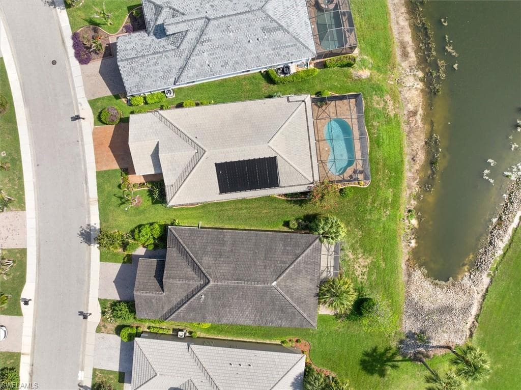 3454 Crosswater DR-41