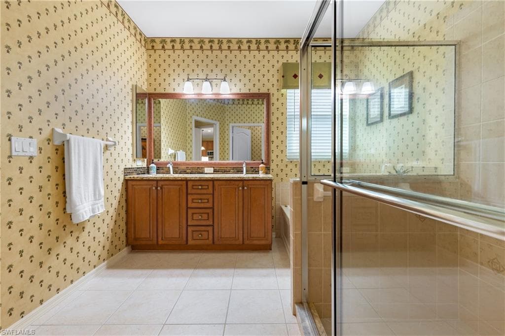 15040 Balmoral LOOP-29