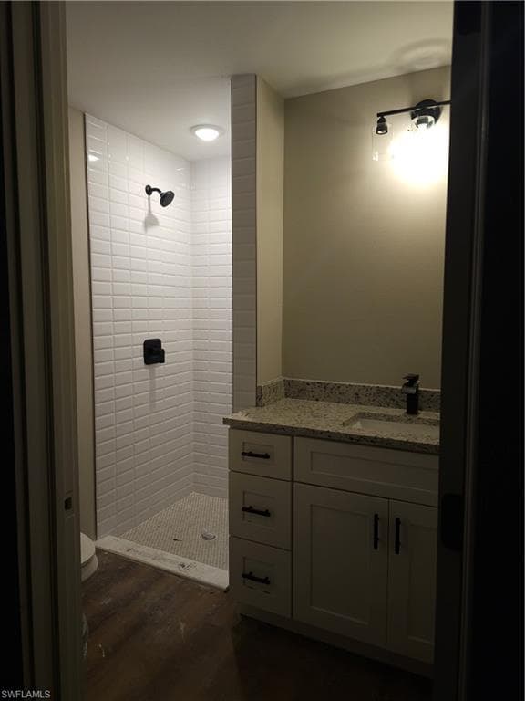 310 Balboa AVE-5
