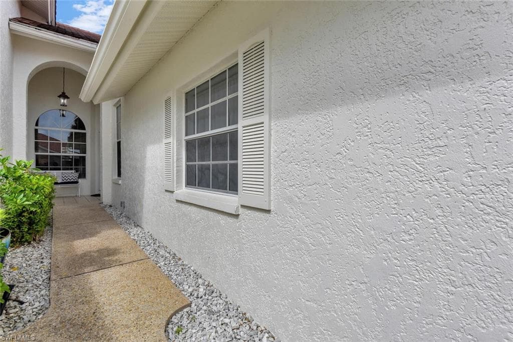 2124 Paget CIR 1-23