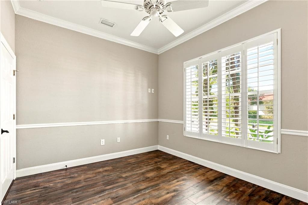 5742 Calmar Breeze LN-28