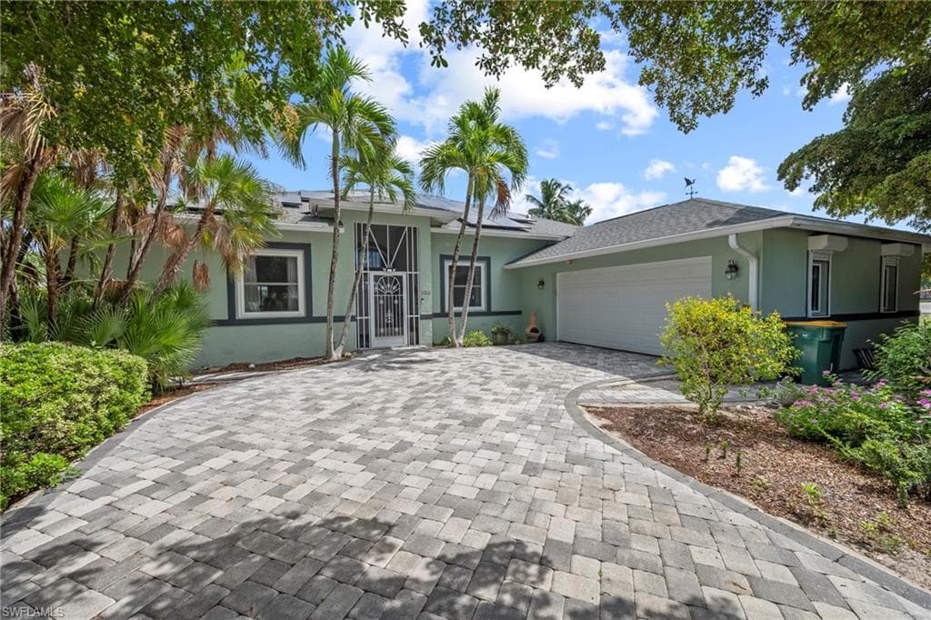 205 2nd ST-2