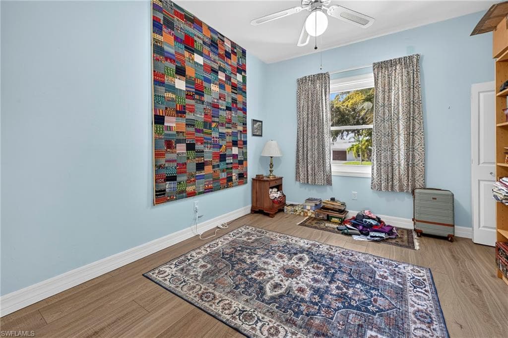 205 2nd ST-21