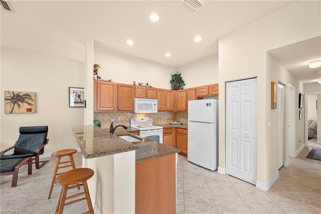 11104 Yellow Poplar DR-9