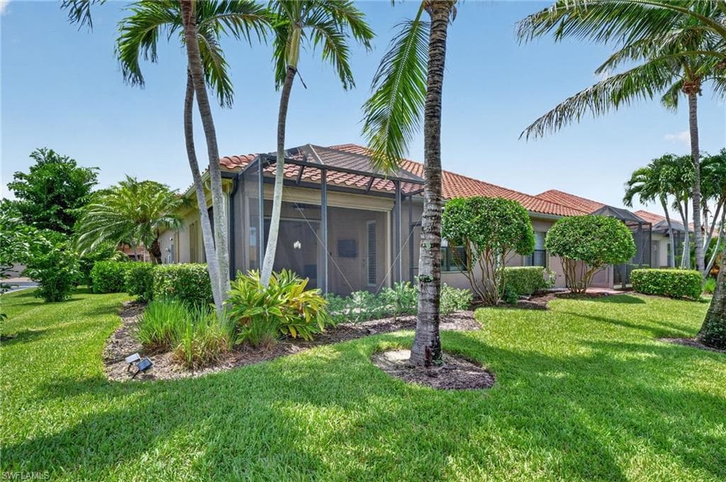 21567 Cascina DR-27