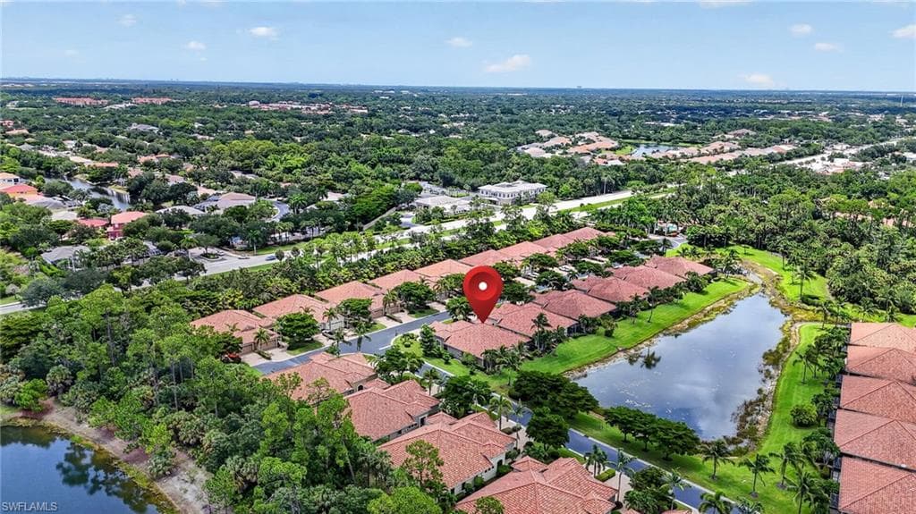 21567 Cascina DR-32