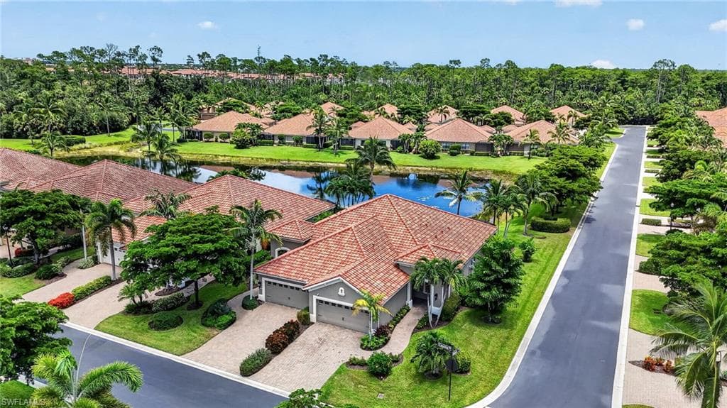 21567 Cascina DR-30