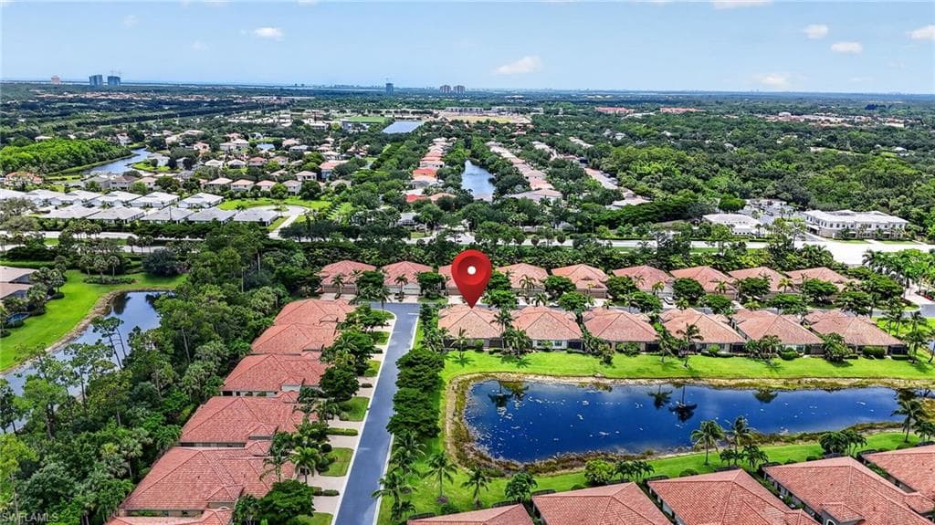 21567 Cascina DR-33