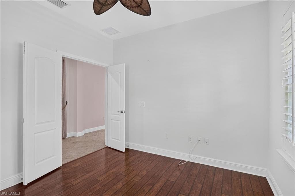 21567 Cascina DR-18