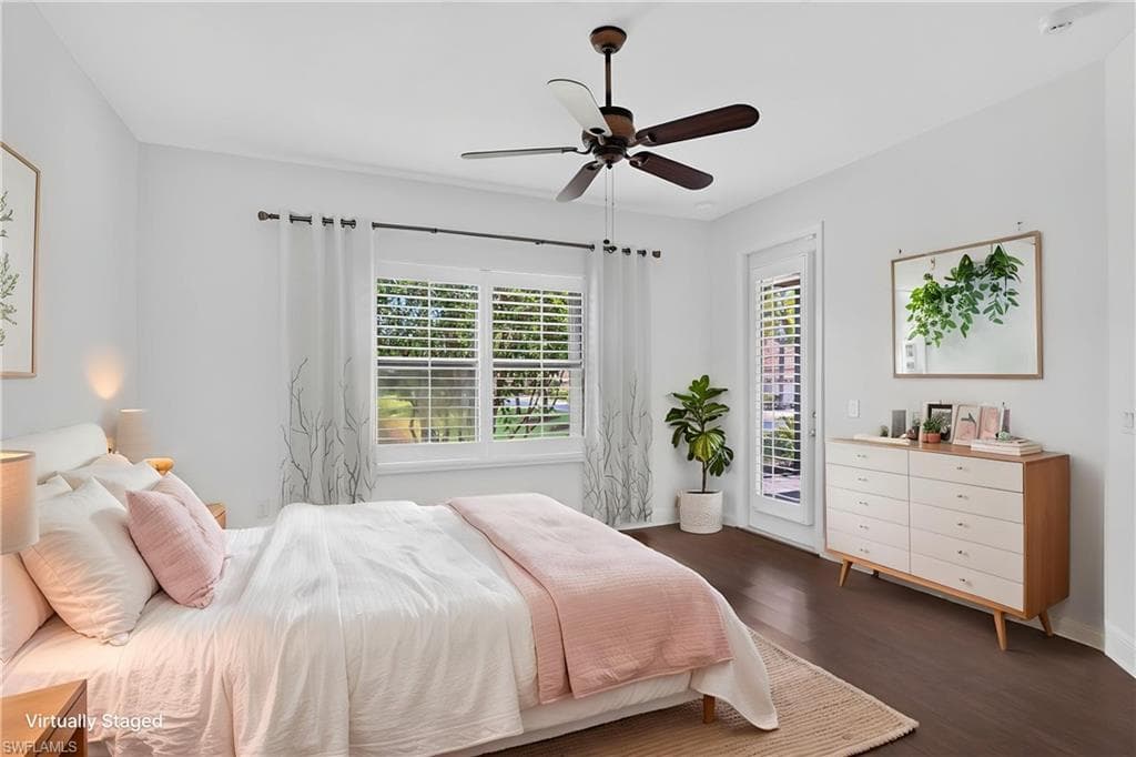 21567 Cascina DR-11