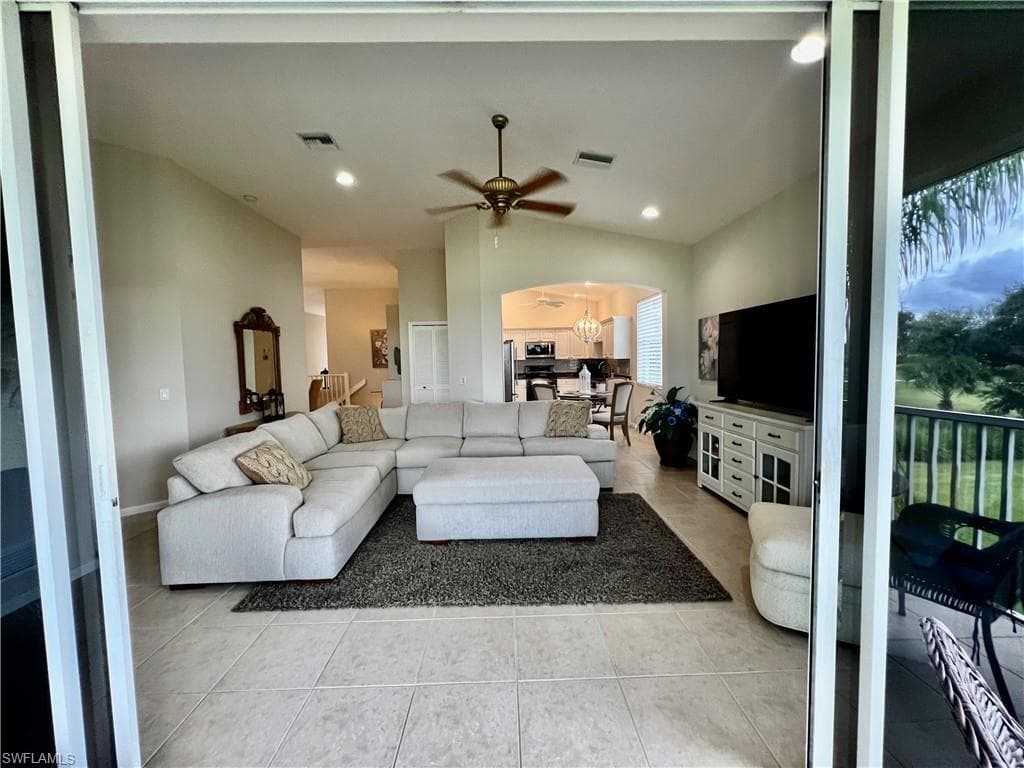 3020 Meandering WAY 201-27