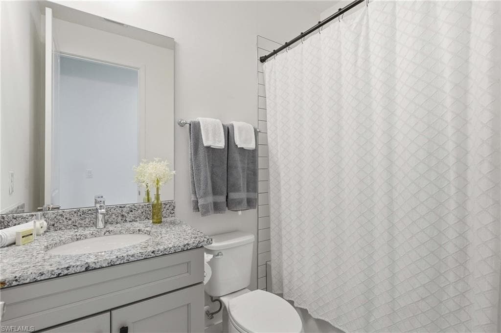 13081 Pembroke DR-29
