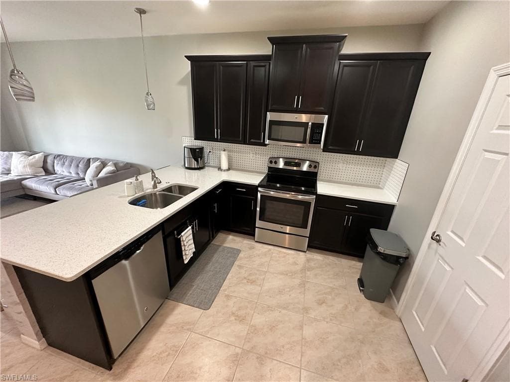 4092 Wilmont PL-7