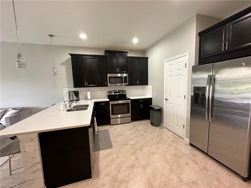 4092 Wilmont PL-4
