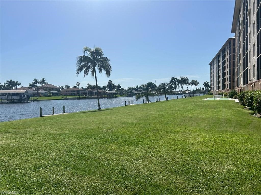 4260 SE 20th PL 205-22
