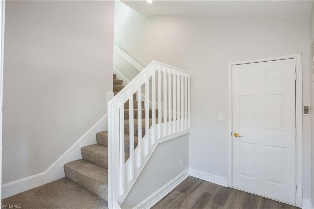 300 Diamond CIR 308-3