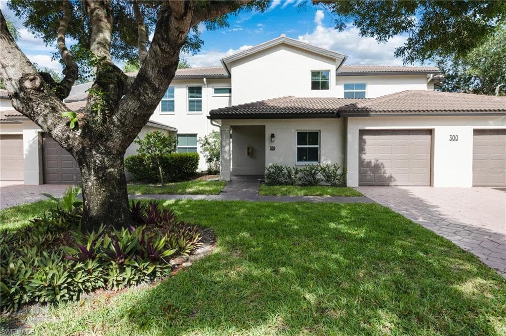 300 Diamond CIR 308-1
