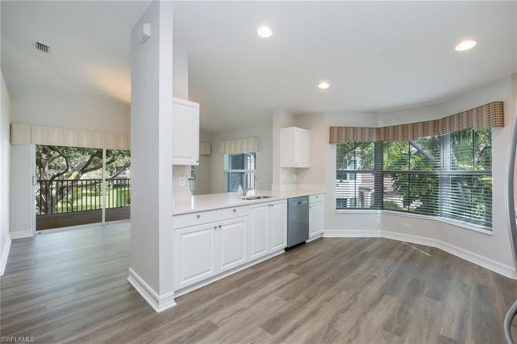 300 Diamond CIR 308-5