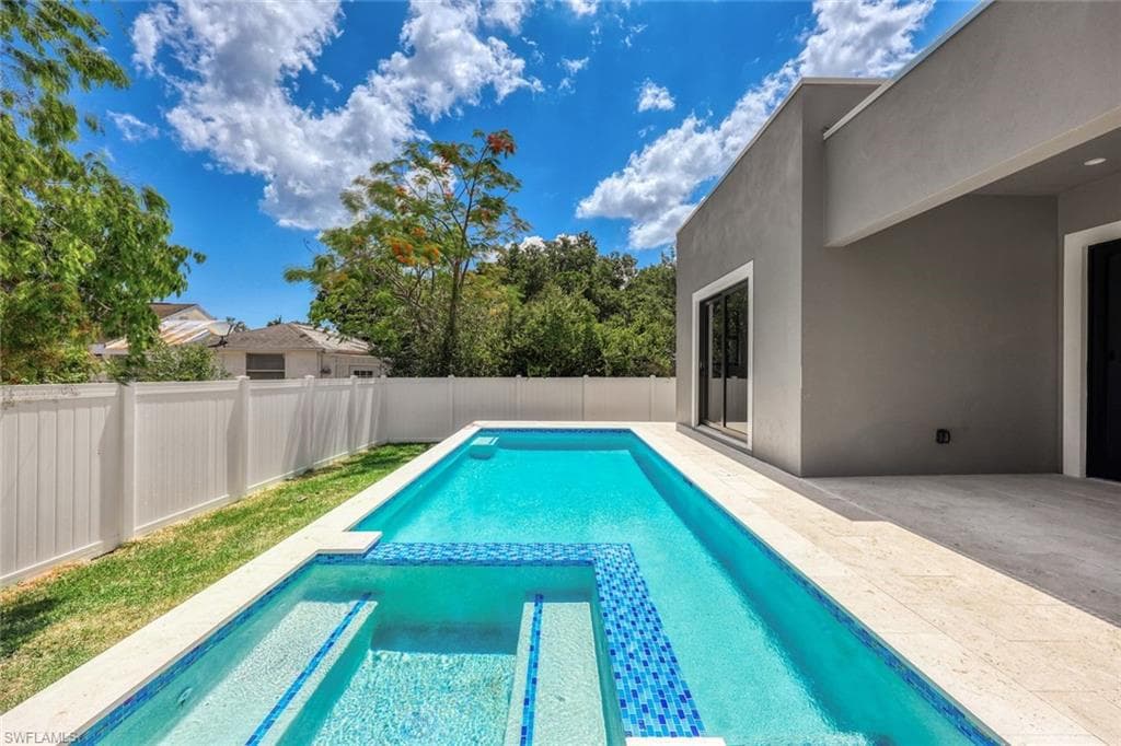 1297 Trail Terrace DR-25