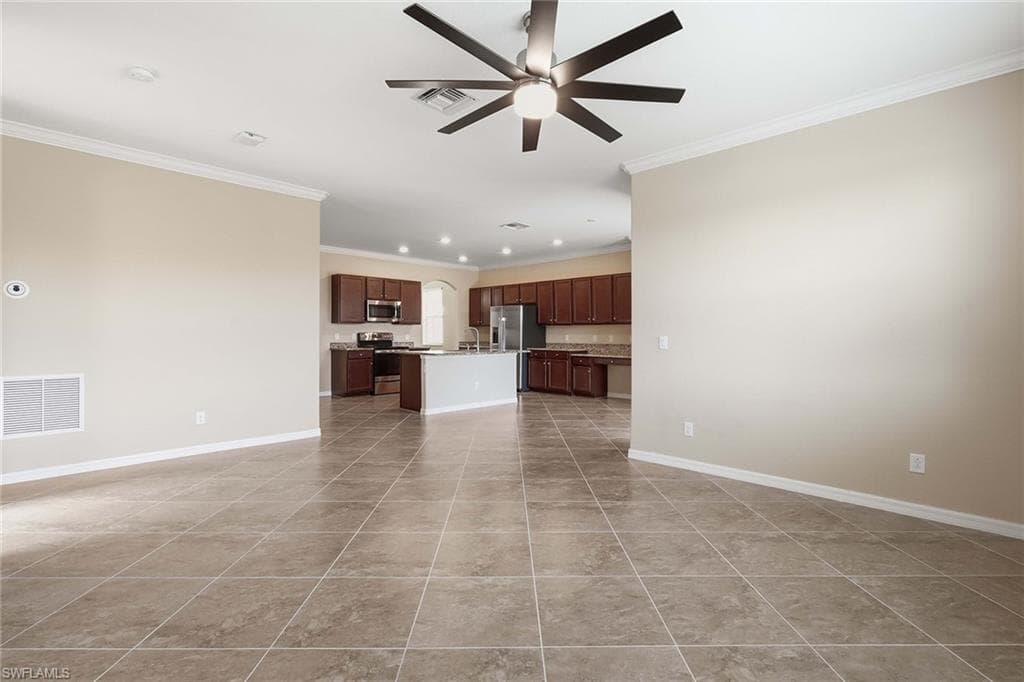 4381 Madagascar Palm WAY-17