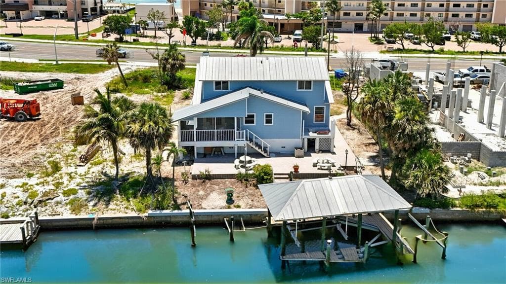 8363 Estero BLVD-27