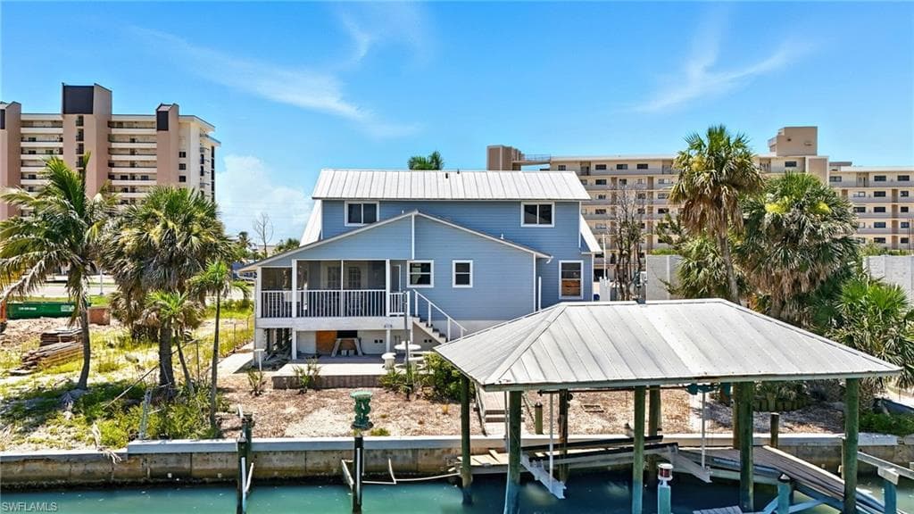 8363 Estero BLVD-28