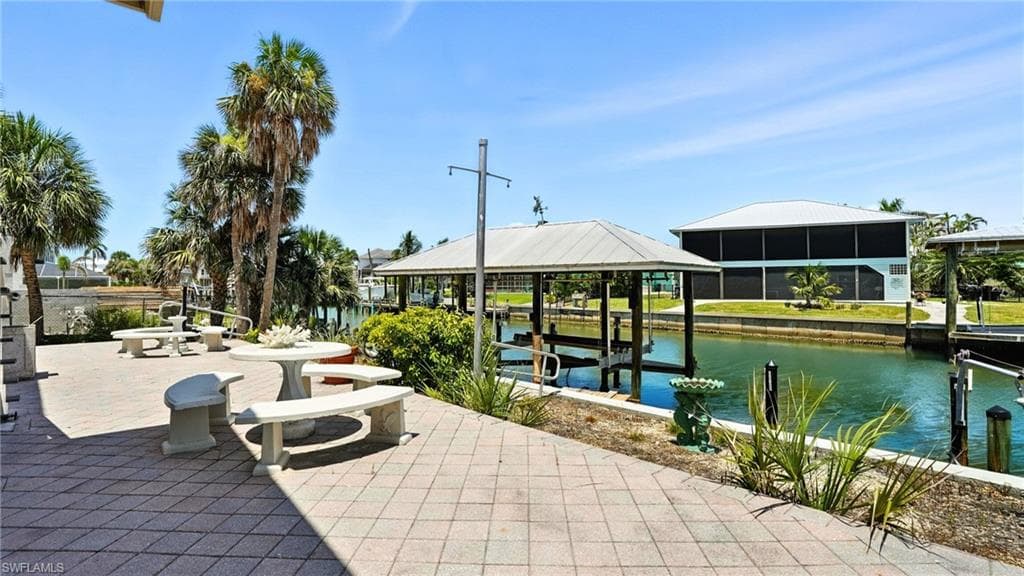 8363 Estero BLVD-31