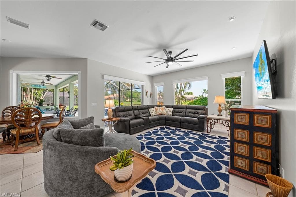 8951 Abbotsford TER-24