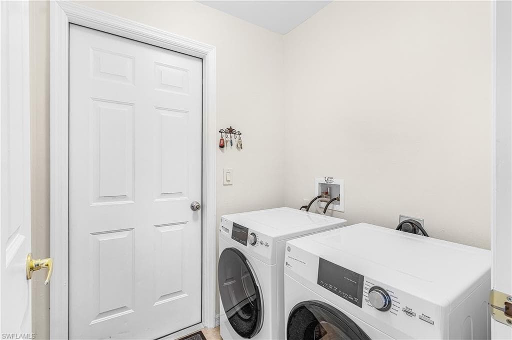 9964 Horse Creek RD-6