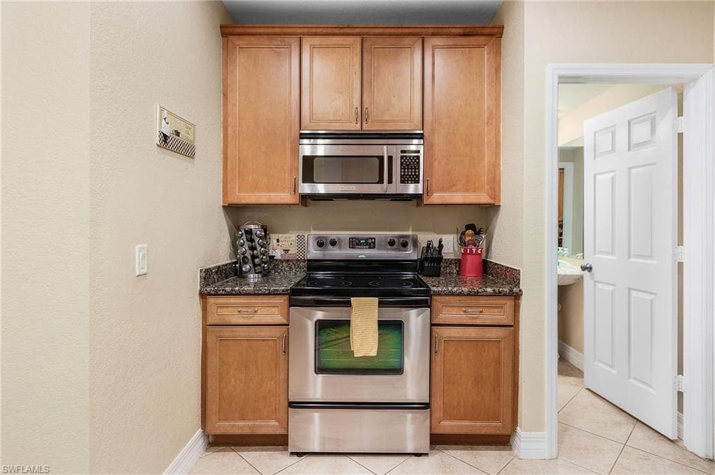 9817 Cristalino View WAY 103-12