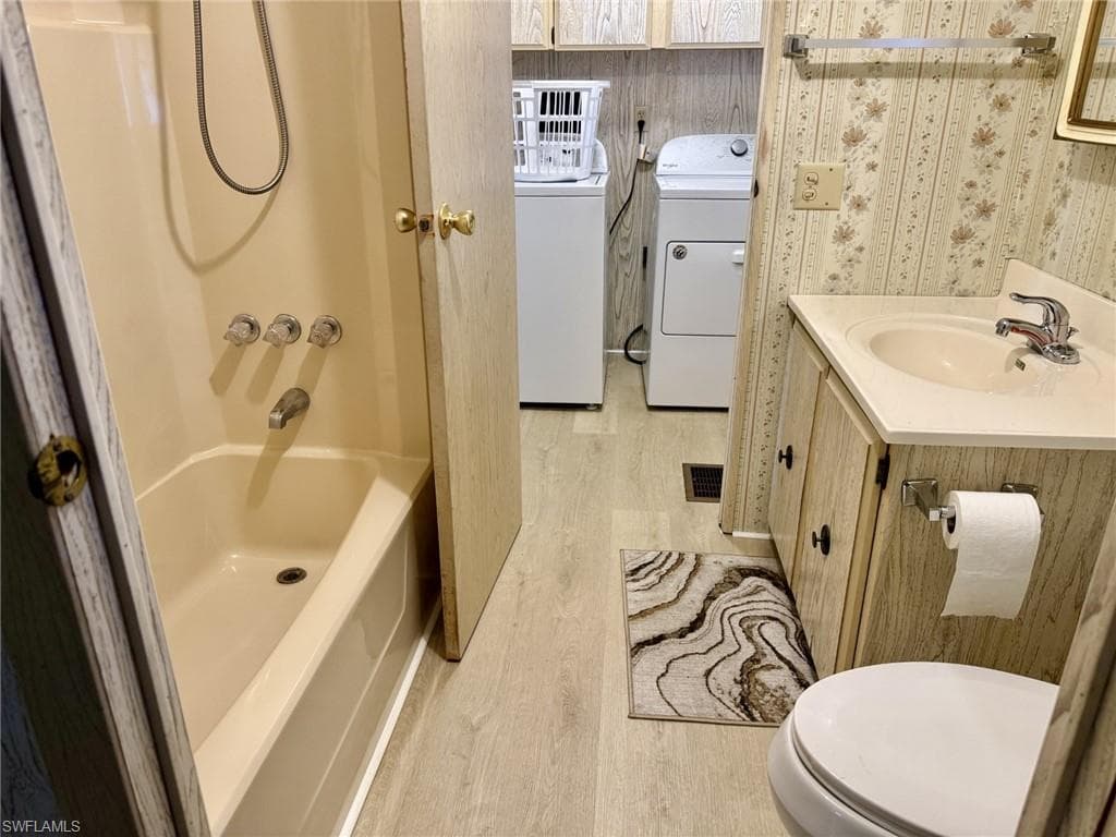 41 Lake Diane DR-14