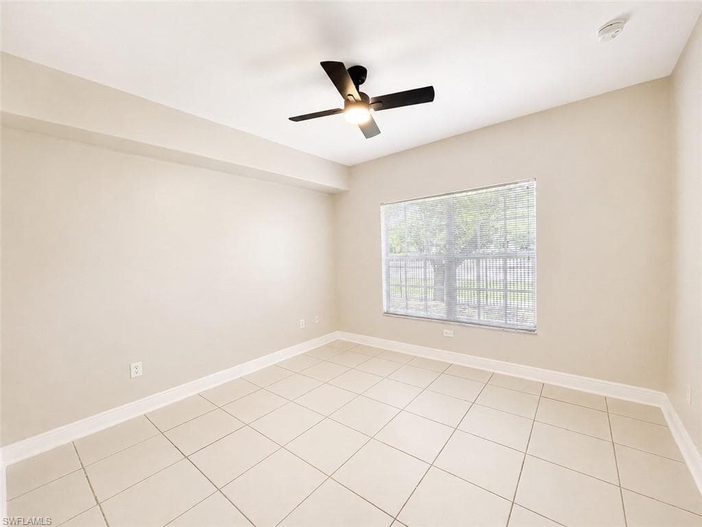 4110 Castilla CIR 105-11